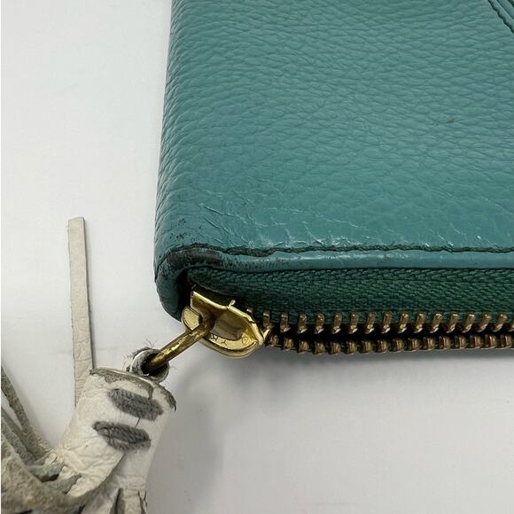Fossil Wallet Aqua Pebbled Leather Off-white tassel - Picture 7 of 7